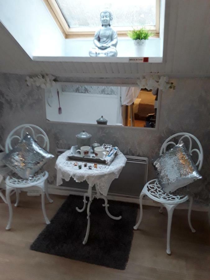 Bed and Breakfast Moulin De La Civiere Kergrist-Moelou Экстерьер фото